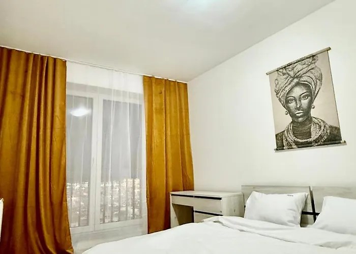 Relax At Coresi Mall Apartman *